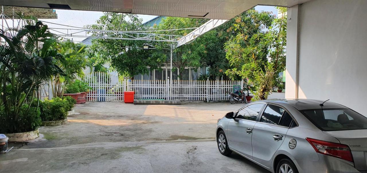 Khách Sạn Ngọc Hân Ap Vinh Phu Exterior foto