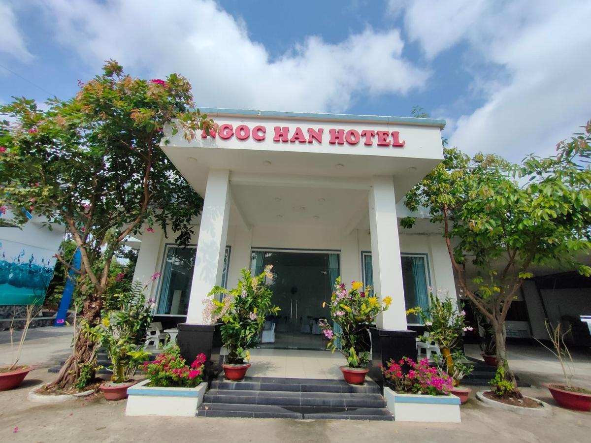Khách Sạn Ngọc Hân Ap Vinh Phu Exterior foto