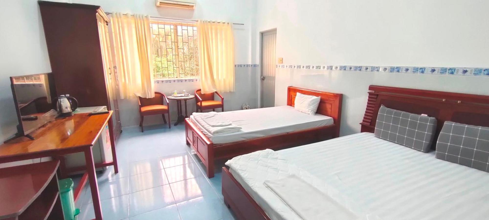 Khách Sạn Ngọc Hân Ap Vinh Phu Exterior foto